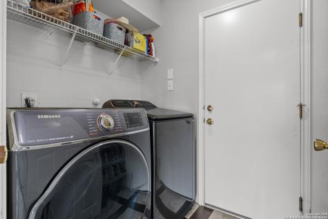4326 Rogans Harbor San Antonio TX 78244