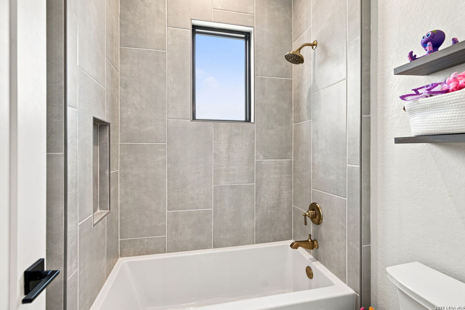 76 Ledgestone Boerne TX 78006