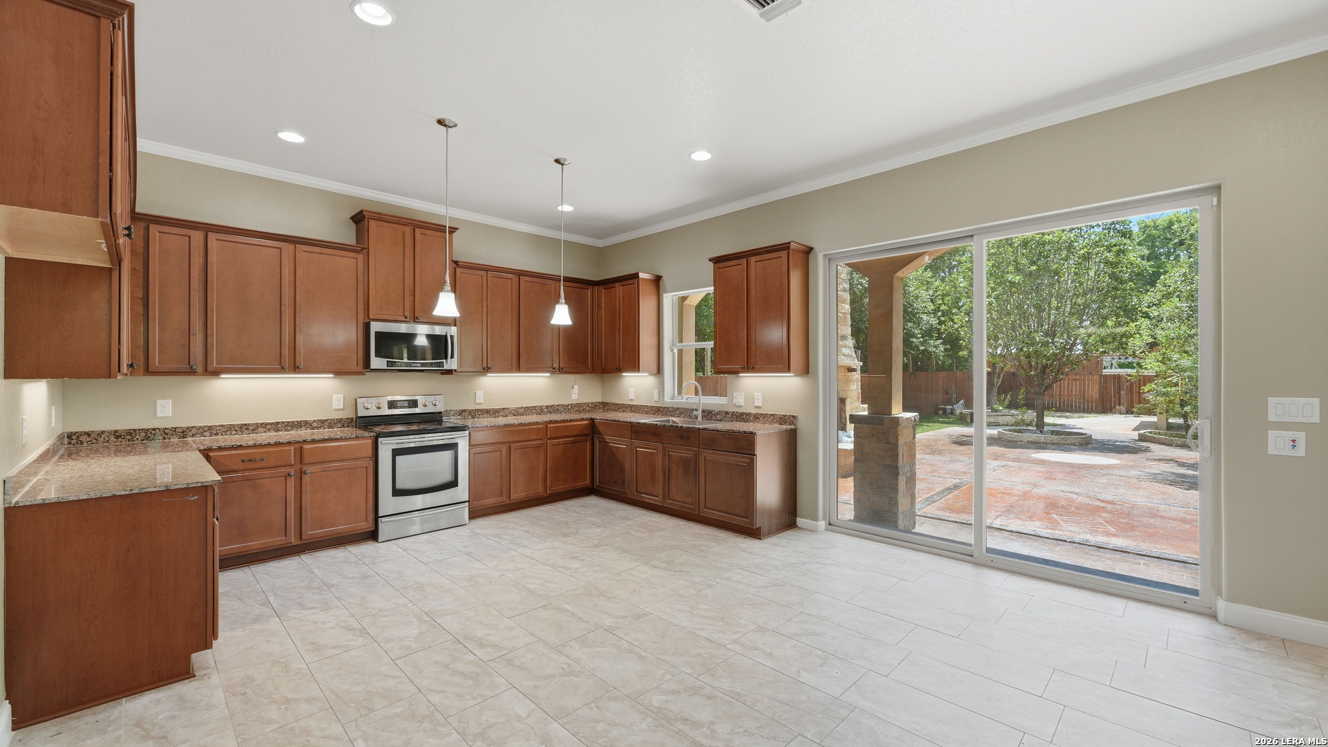 295 N West End Avenue New Braunfels TX 78130