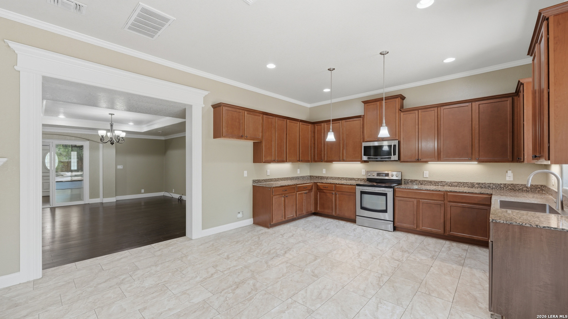 295 N West End Avenue New Braunfels TX 78130