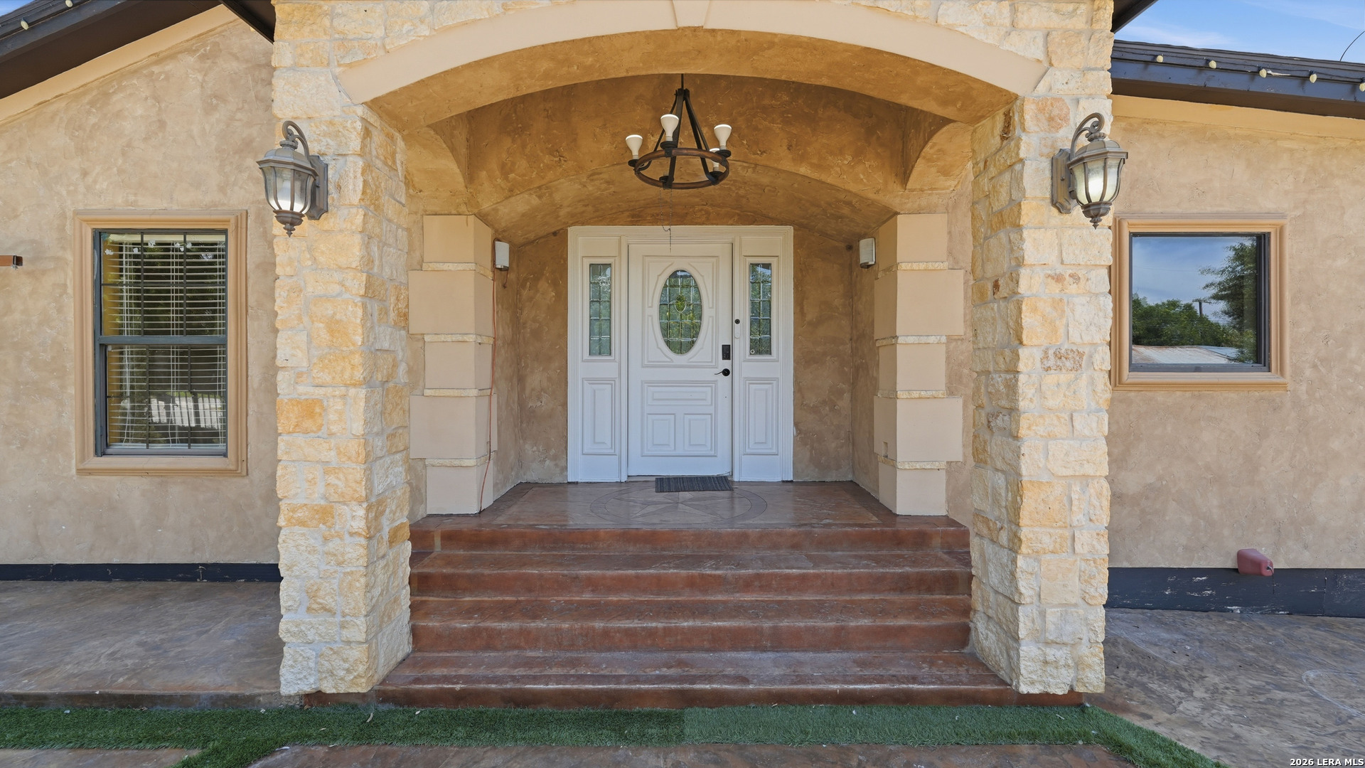 295 N West End Avenue New Braunfels TX 78130