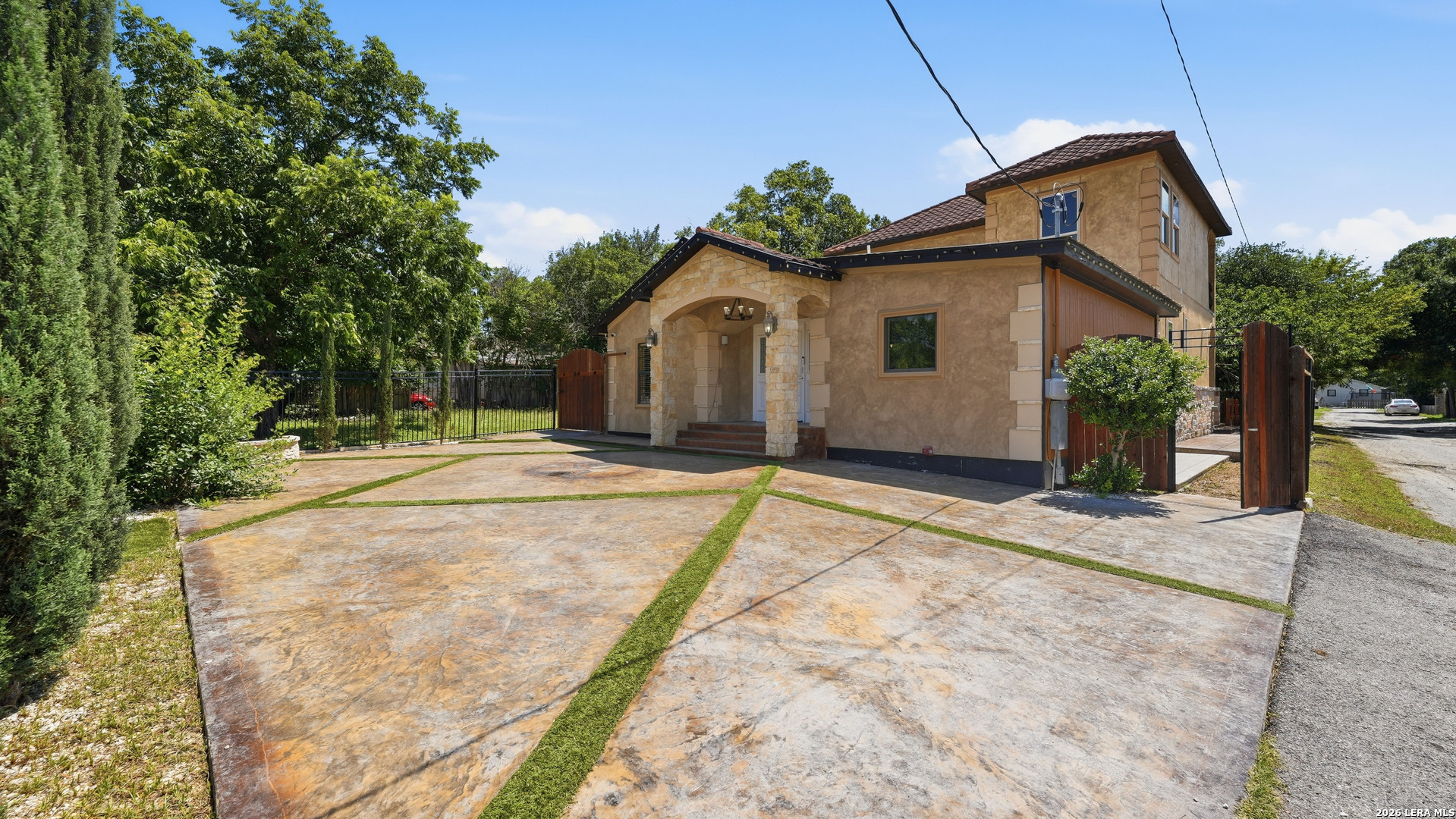 295 N West End Avenue New Braunfels TX 78130