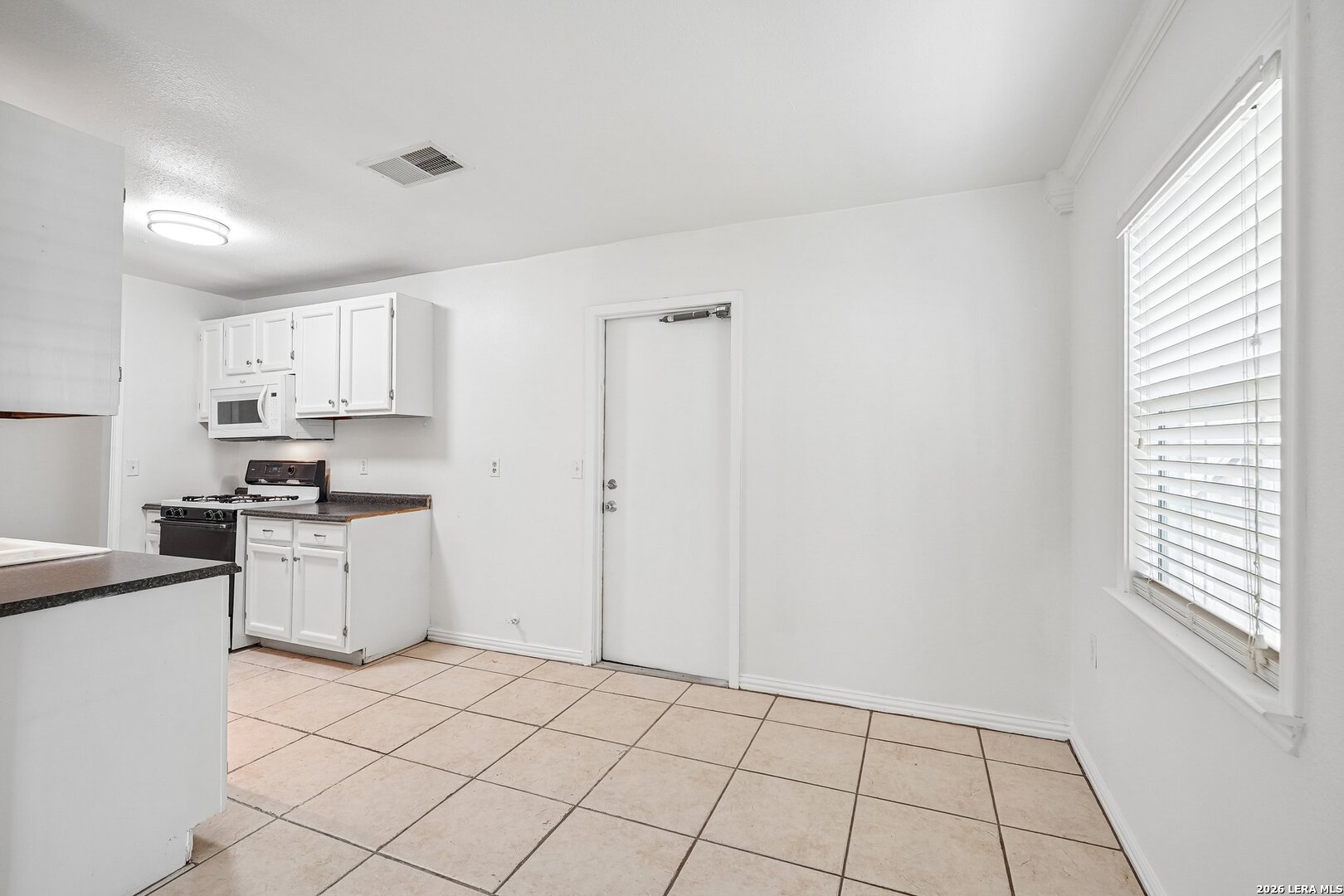 10208 Flatland Trail Converse TX 78109