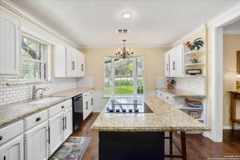 29715 Windchime Hill Fair Oaks Ranch TX 78015