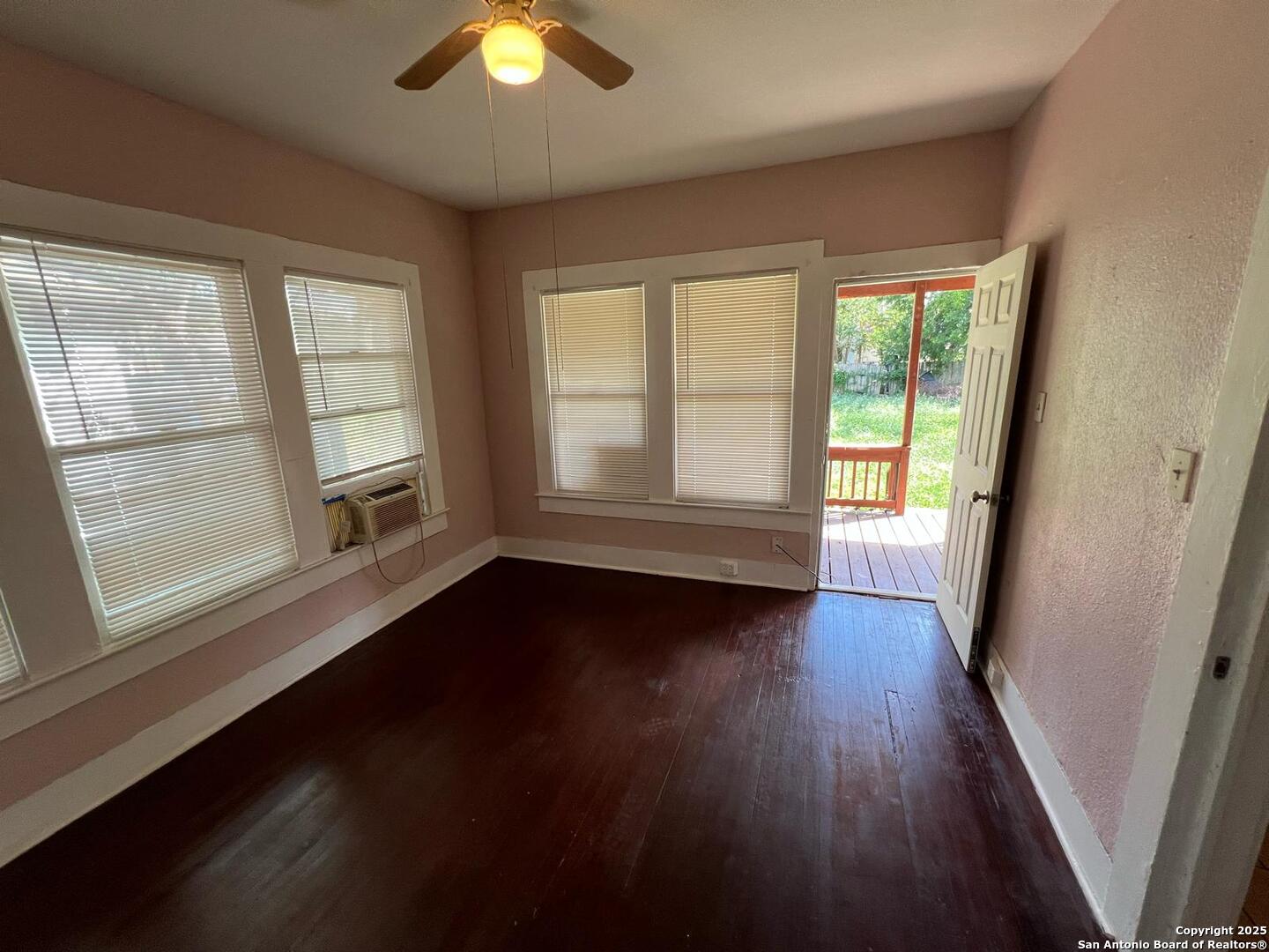 1036 Hammond San Antonio TX 78210