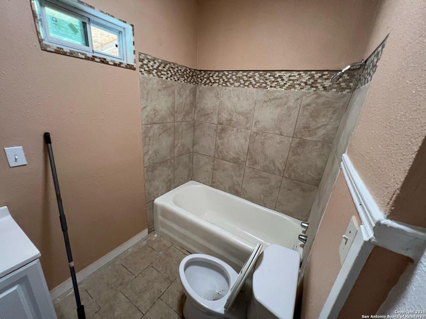 1036 Hammond San Antonio TX 78210