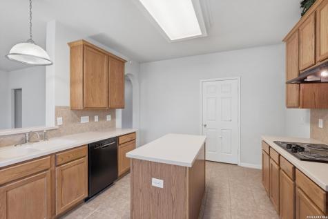 100 Ling Lane Cibolo TX 78108