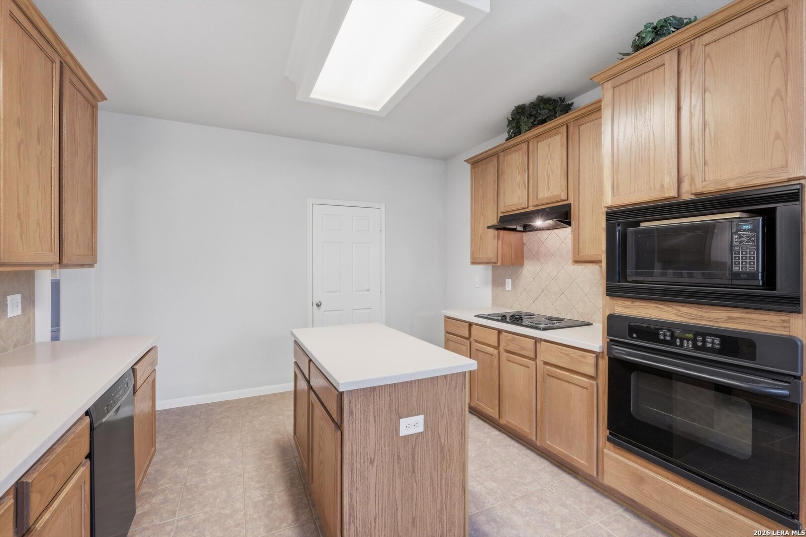 100 Ling Lane Cibolo TX 78108