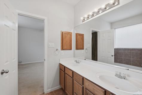 100 Ling Lane Cibolo TX 78108