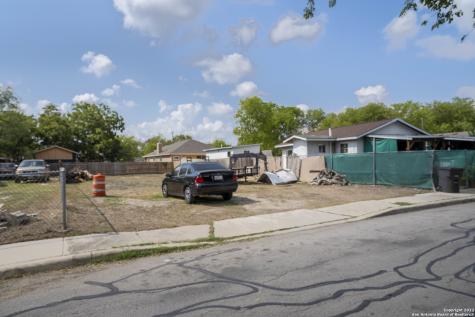106 Ardmore Street San Antonio TX 78237