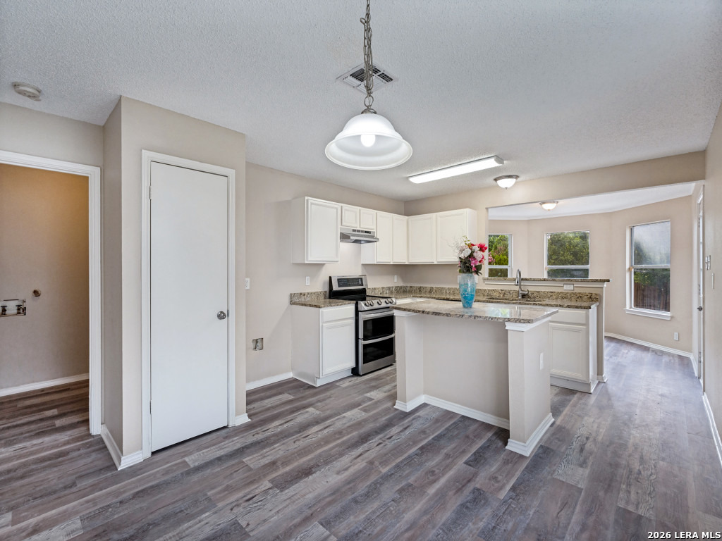 3610 Candleglenn San Antonio TX 78244