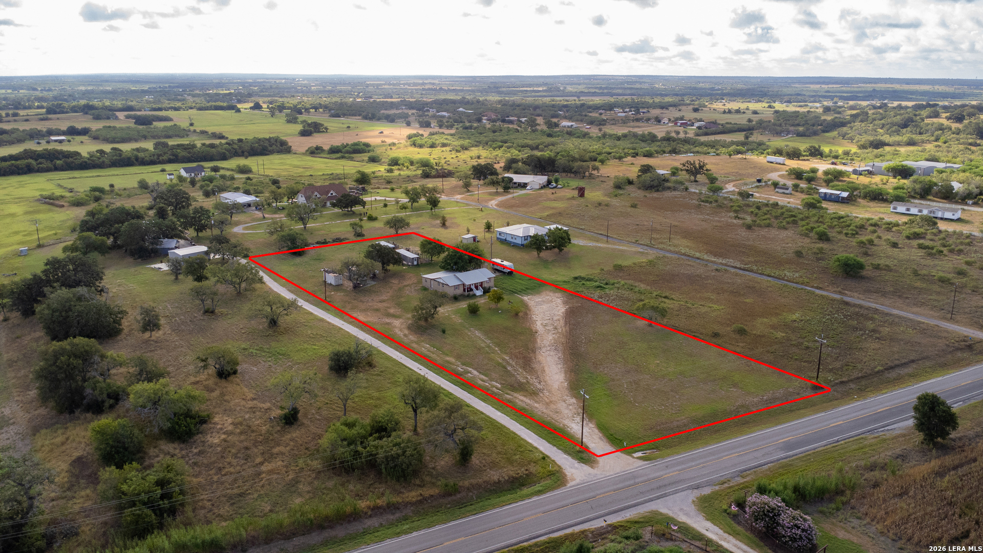 13073 Fm 775 La Vernia TX 78121