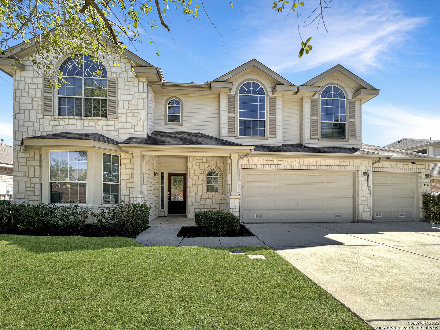 3238 Bending Creek San Antonio TX 78261