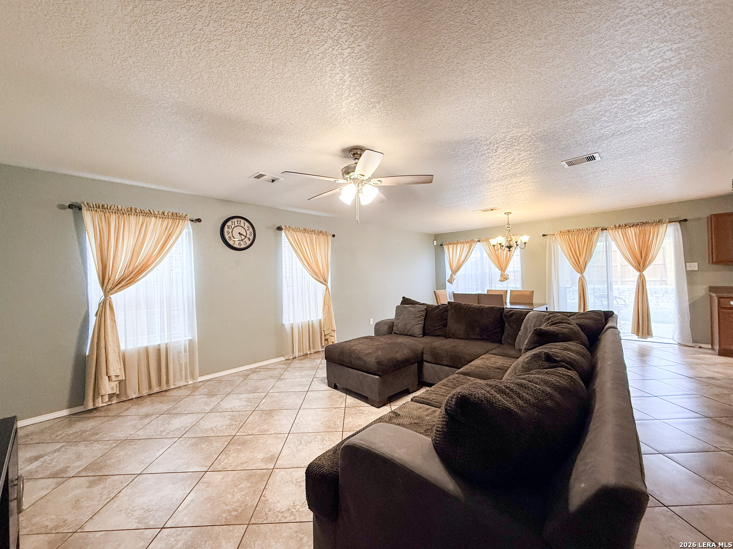 718 Barrow Peak San Antonio TX 78251