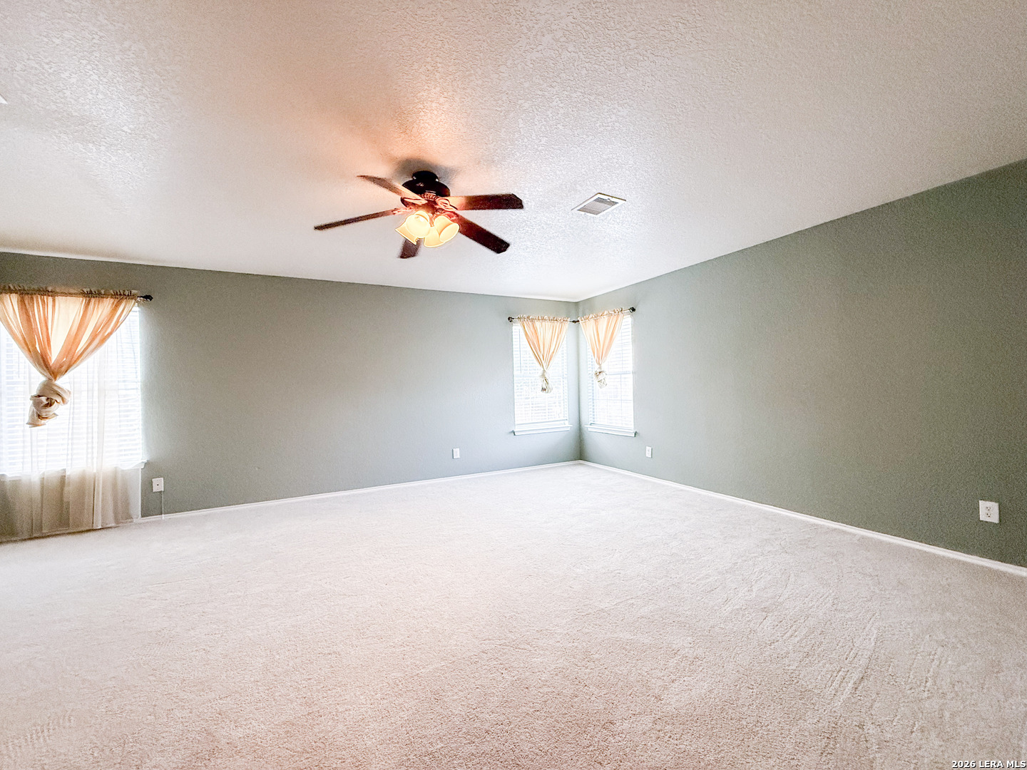 718 Barrow Peak San Antonio TX 78251