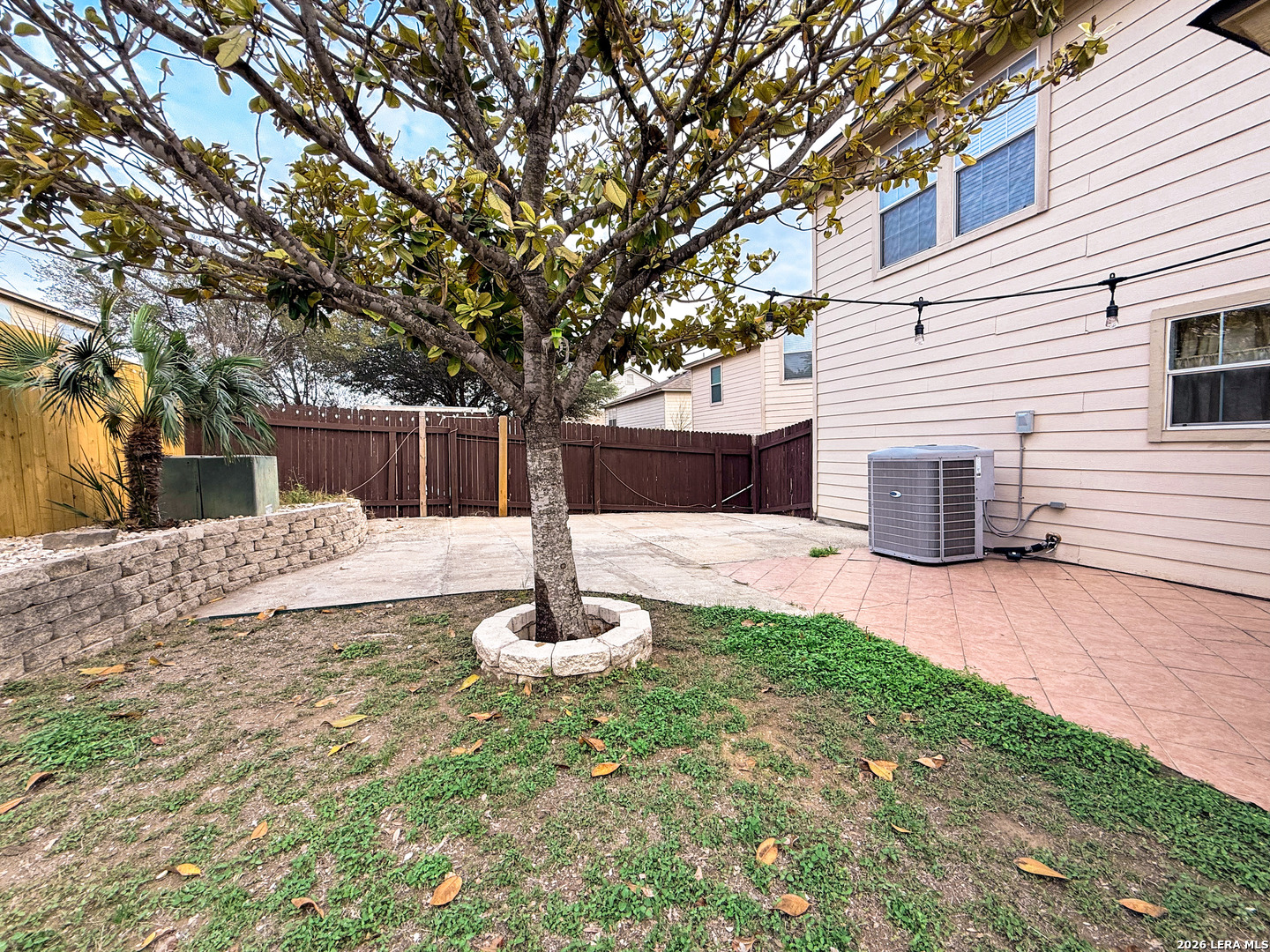 718 Barrow Peak San Antonio TX 78251