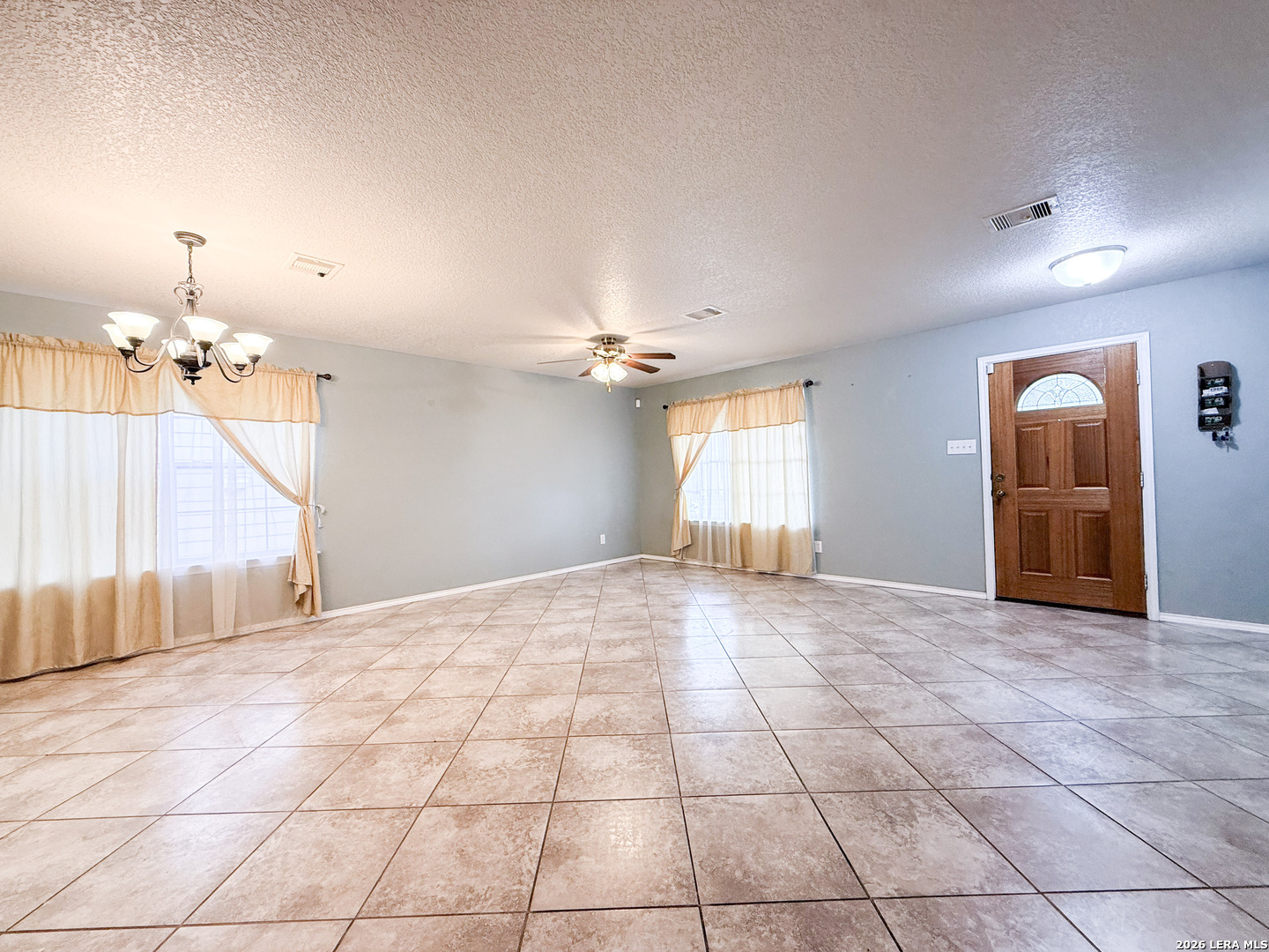 718 Barrow Peak San Antonio TX 78251