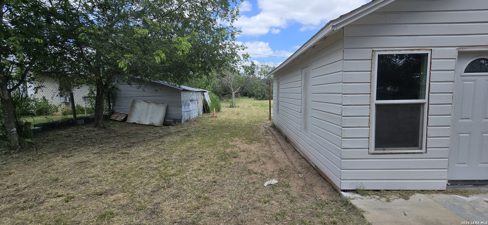 706 Devine Drive Devine TX 78016