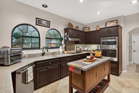419 Sunrise San Antonio TX 78260
