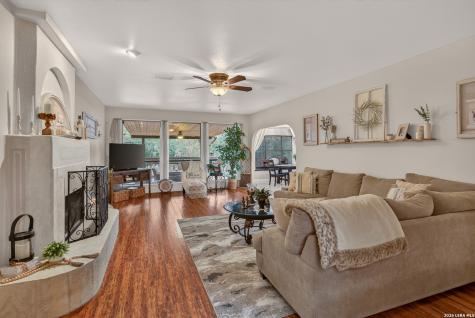 419 Sunrise San Antonio TX 78260