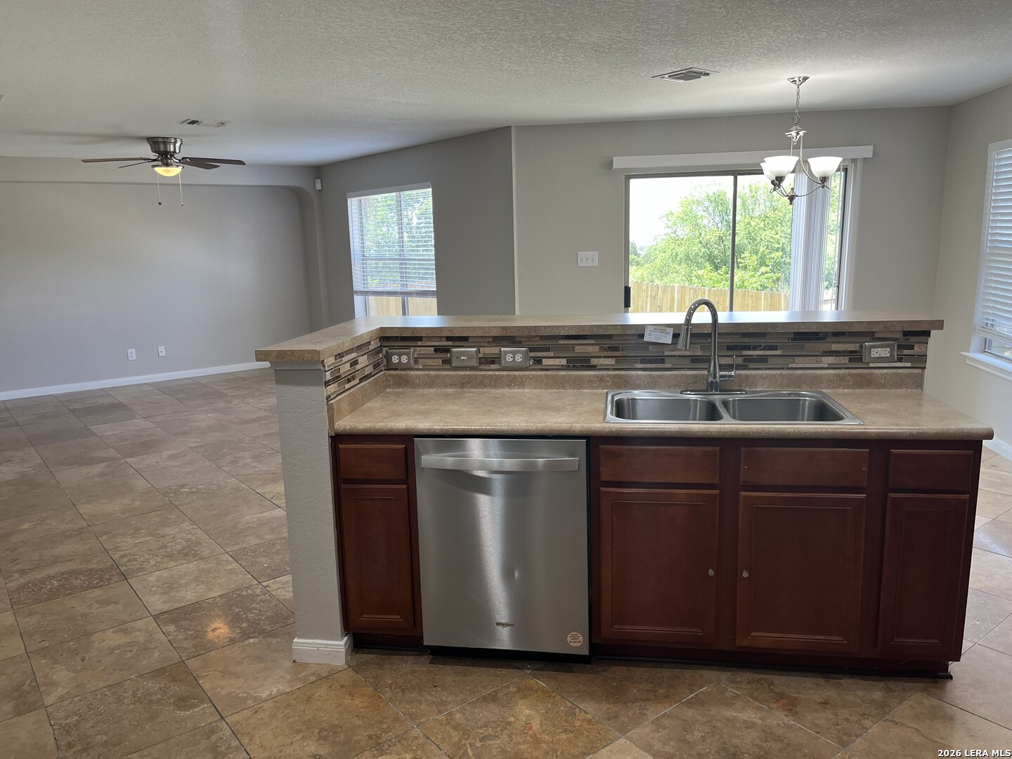 5764 Maxfli Drive Schertz TX 78108