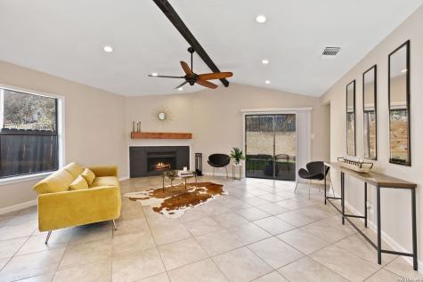 9807 Sugarloaf Drive San Antonio TX 78245