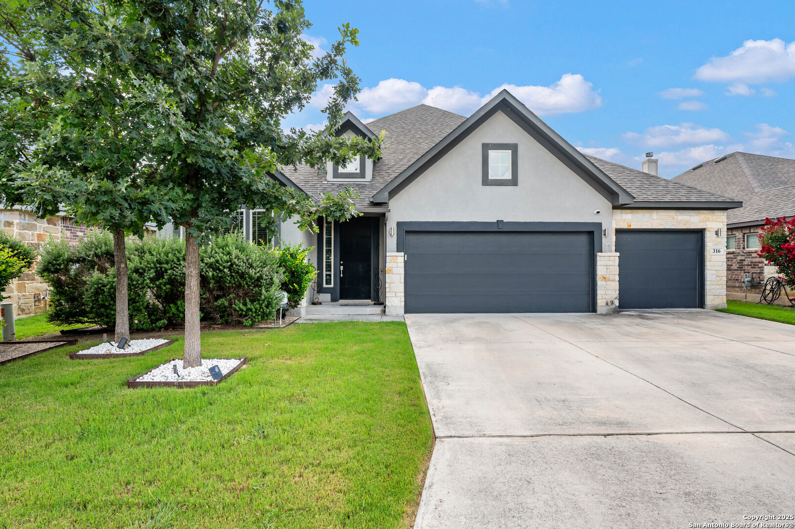 316 Ballad Bluffs Spring Branch TX 78070