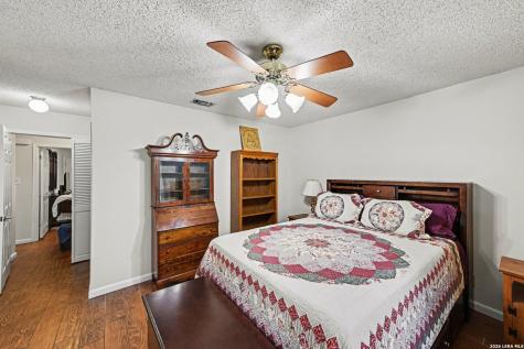 12143 Lemon Blossom San Antonio TX 78247