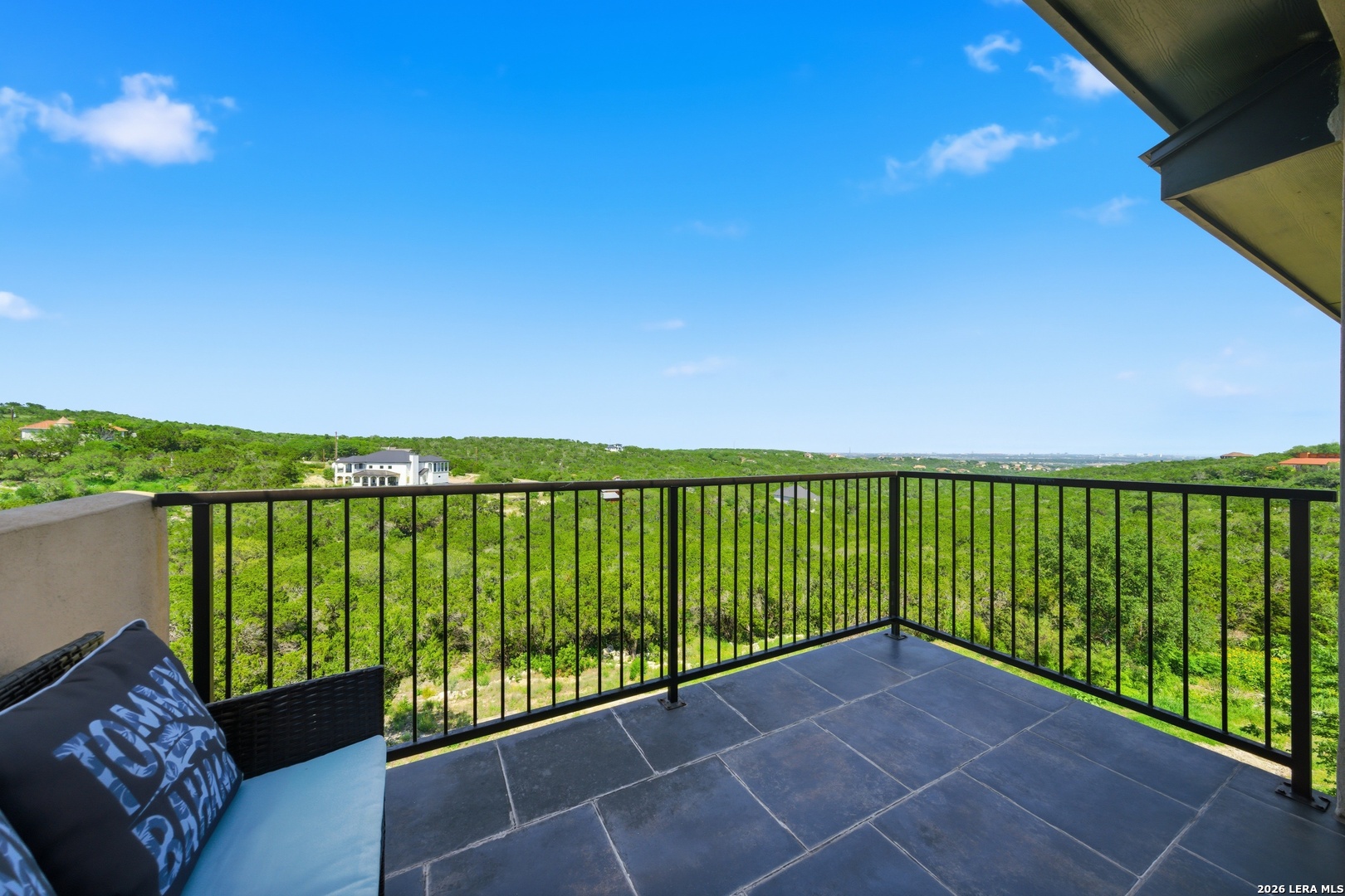 10042 Rafter S Trail Helotes TX 78023