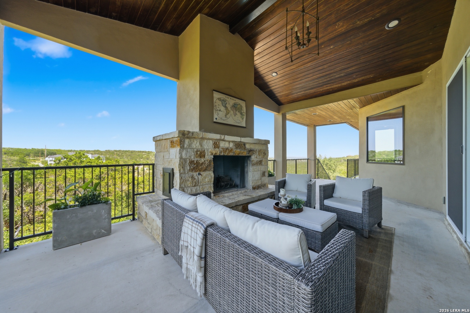 10042 Rafter S Trail Helotes TX 78023