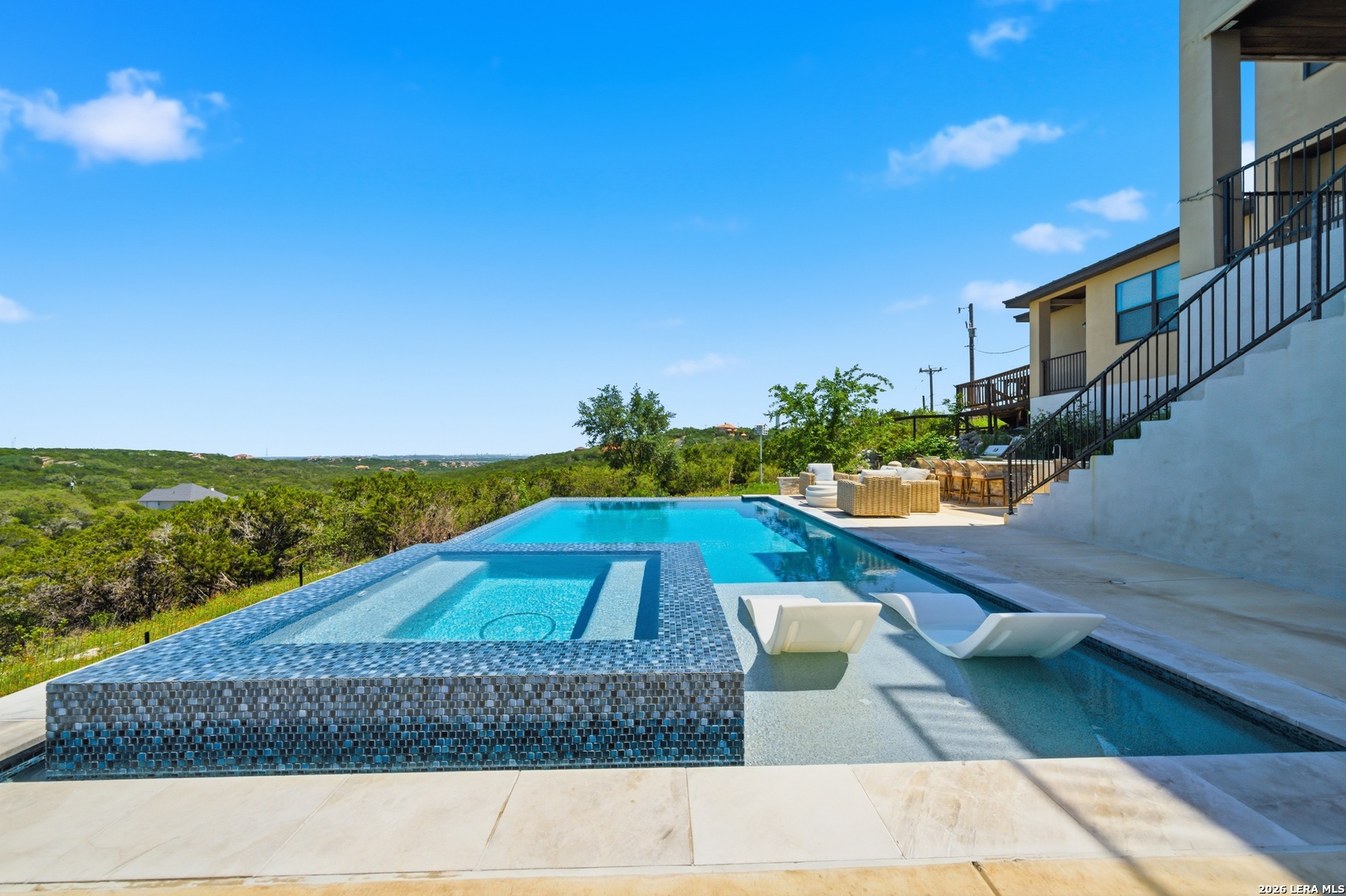 10042 Rafter S Trail Helotes TX 78023
