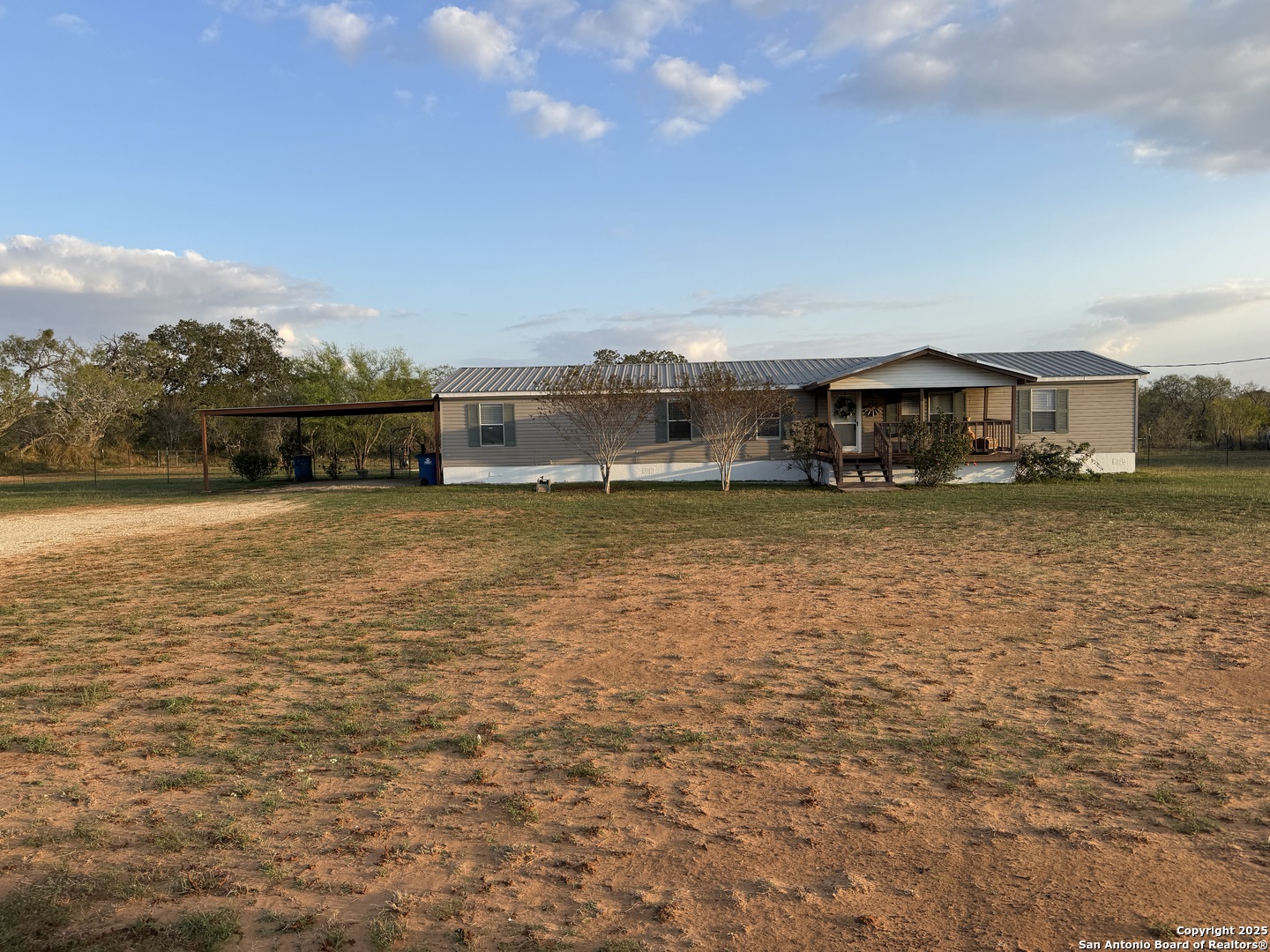 340 Mourning Dove Floresville TX 78114