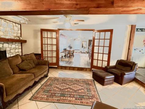 102 Audrey Alene Drive San Antonio TX 78216