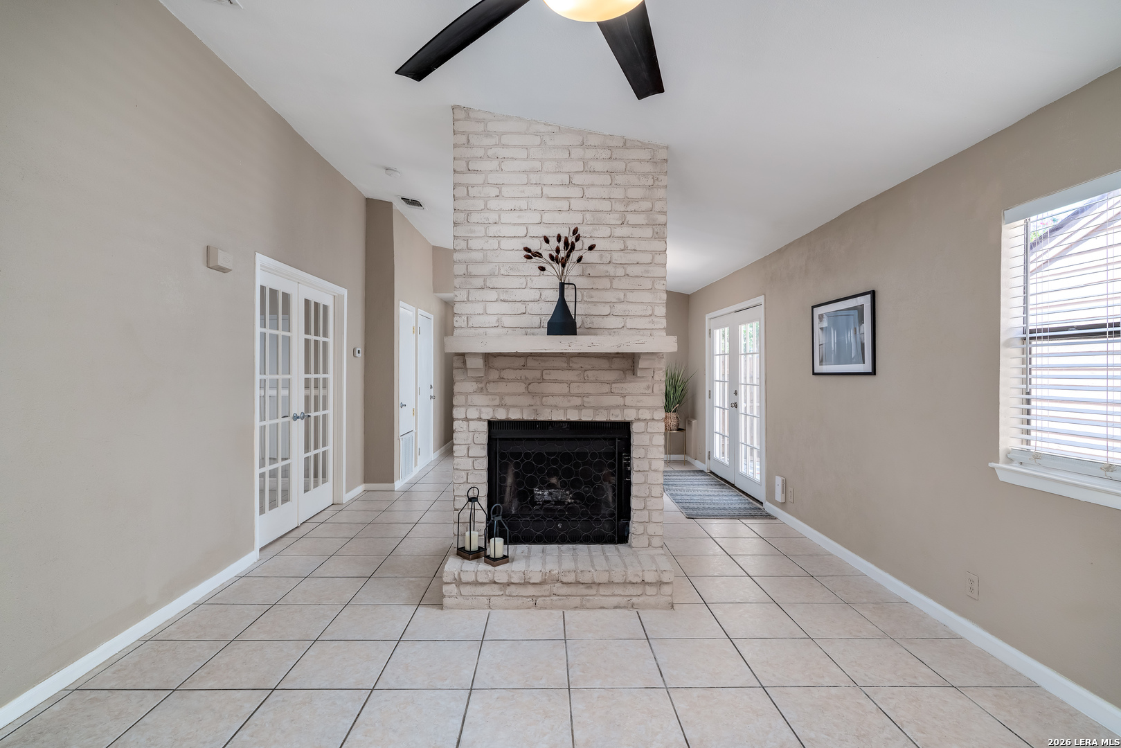1406 Brook Run San Antonio TX 78232
