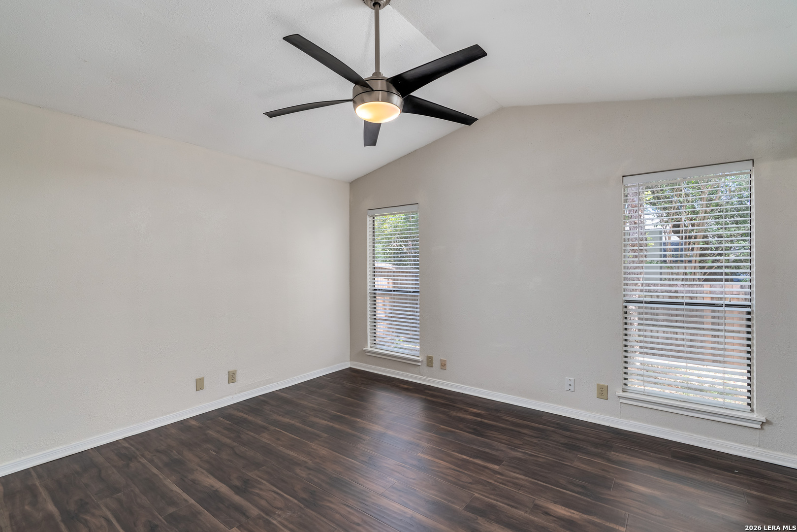 1406 Brook Run San Antonio TX 78232