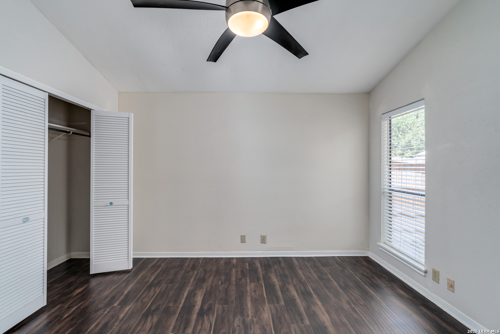 1406 Brook Run San Antonio TX 78232