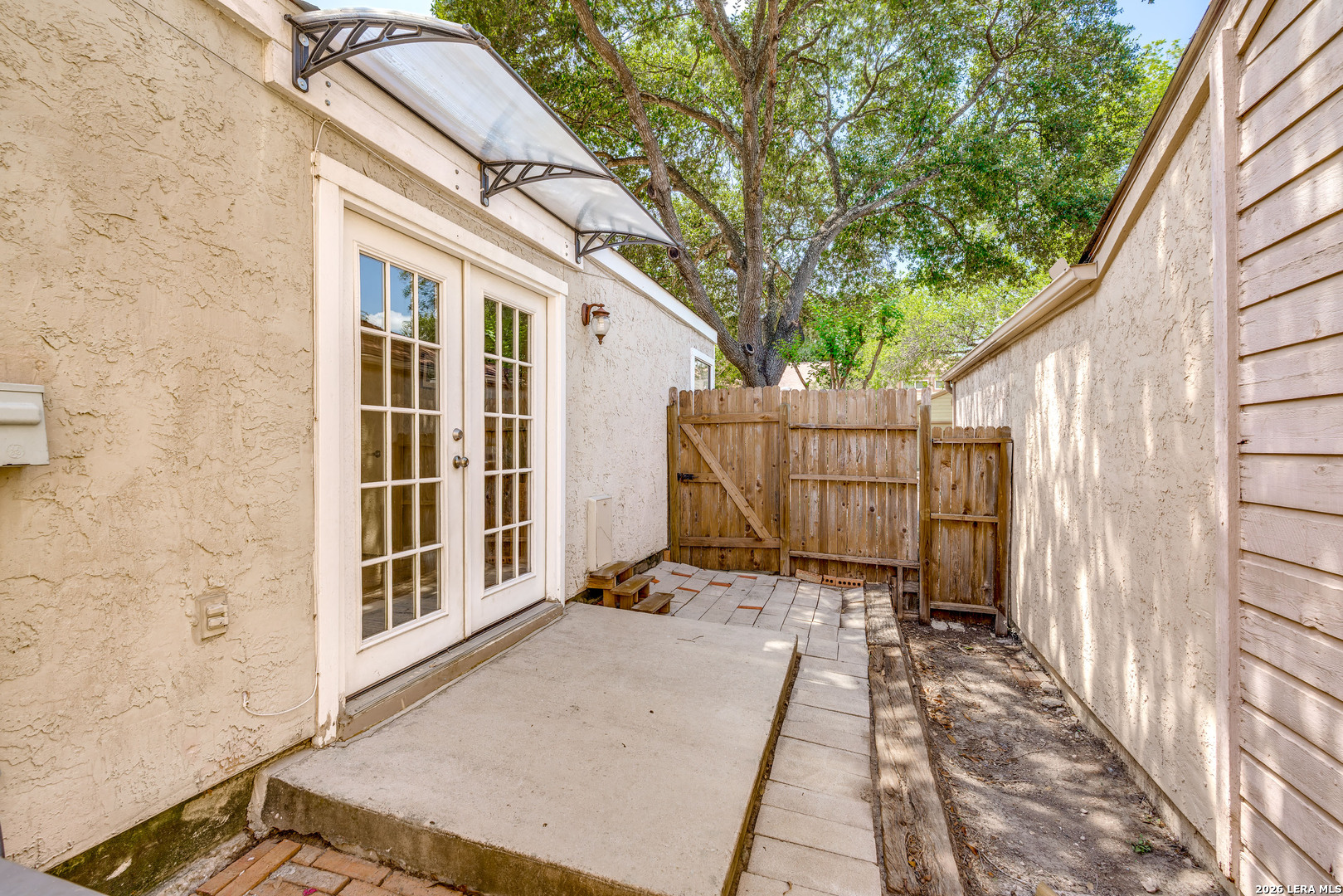 1406 Brook Run San Antonio TX 78232
