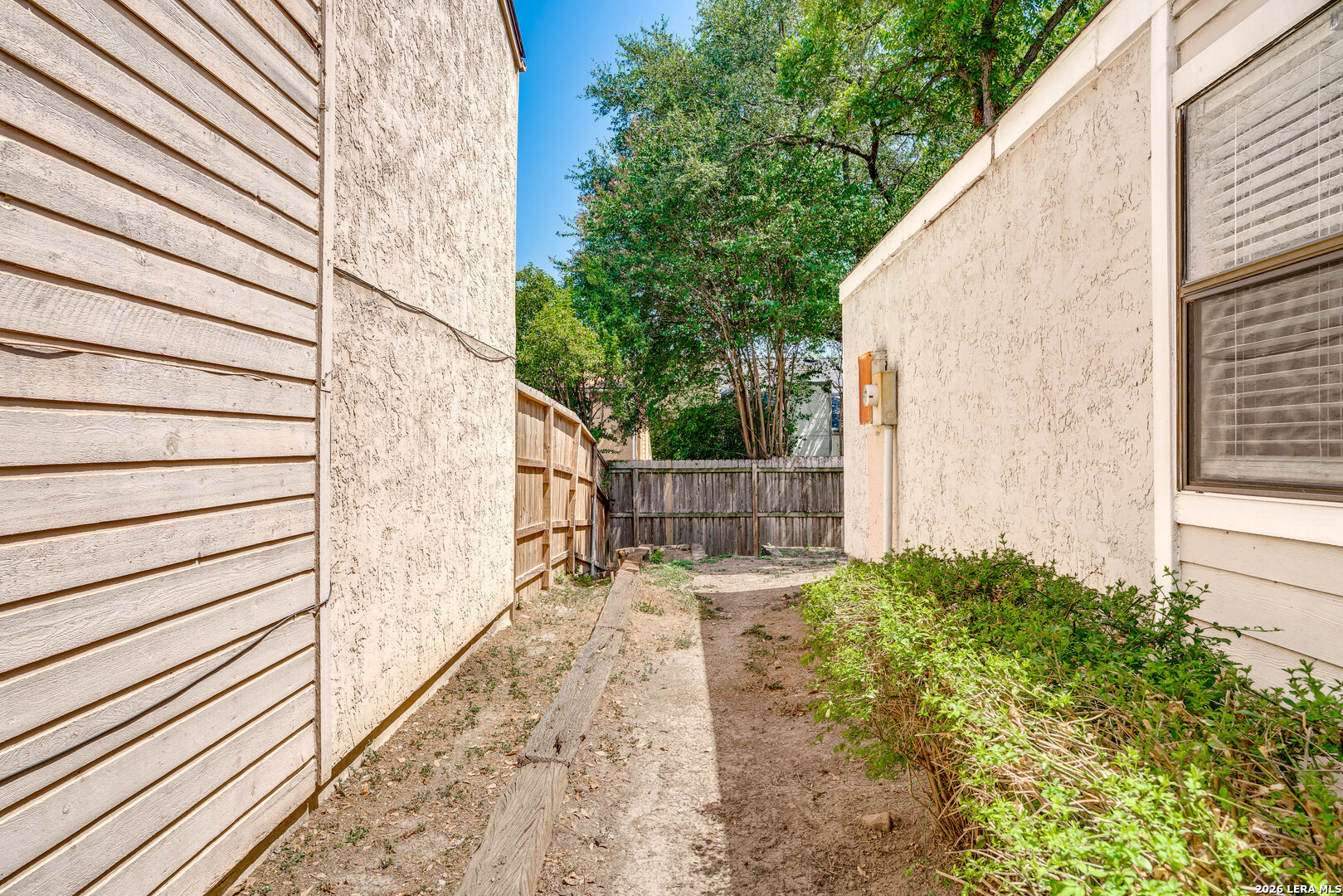 1406 Brook Run San Antonio TX 78232