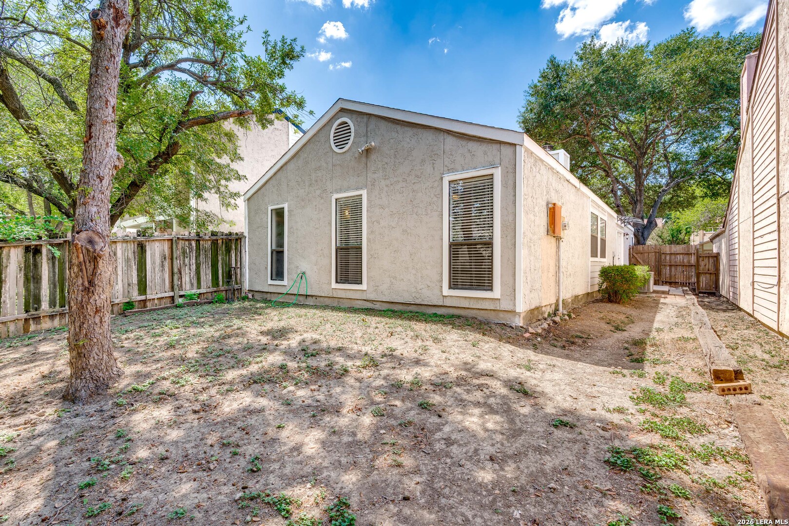 1406 Brook Run San Antonio TX 78232