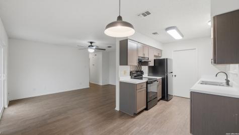 2221 Michigan New Braunfels TX 78130