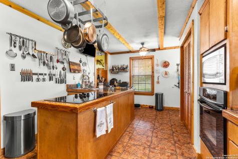 425 Old Pleasanton San Antonio TX 78264