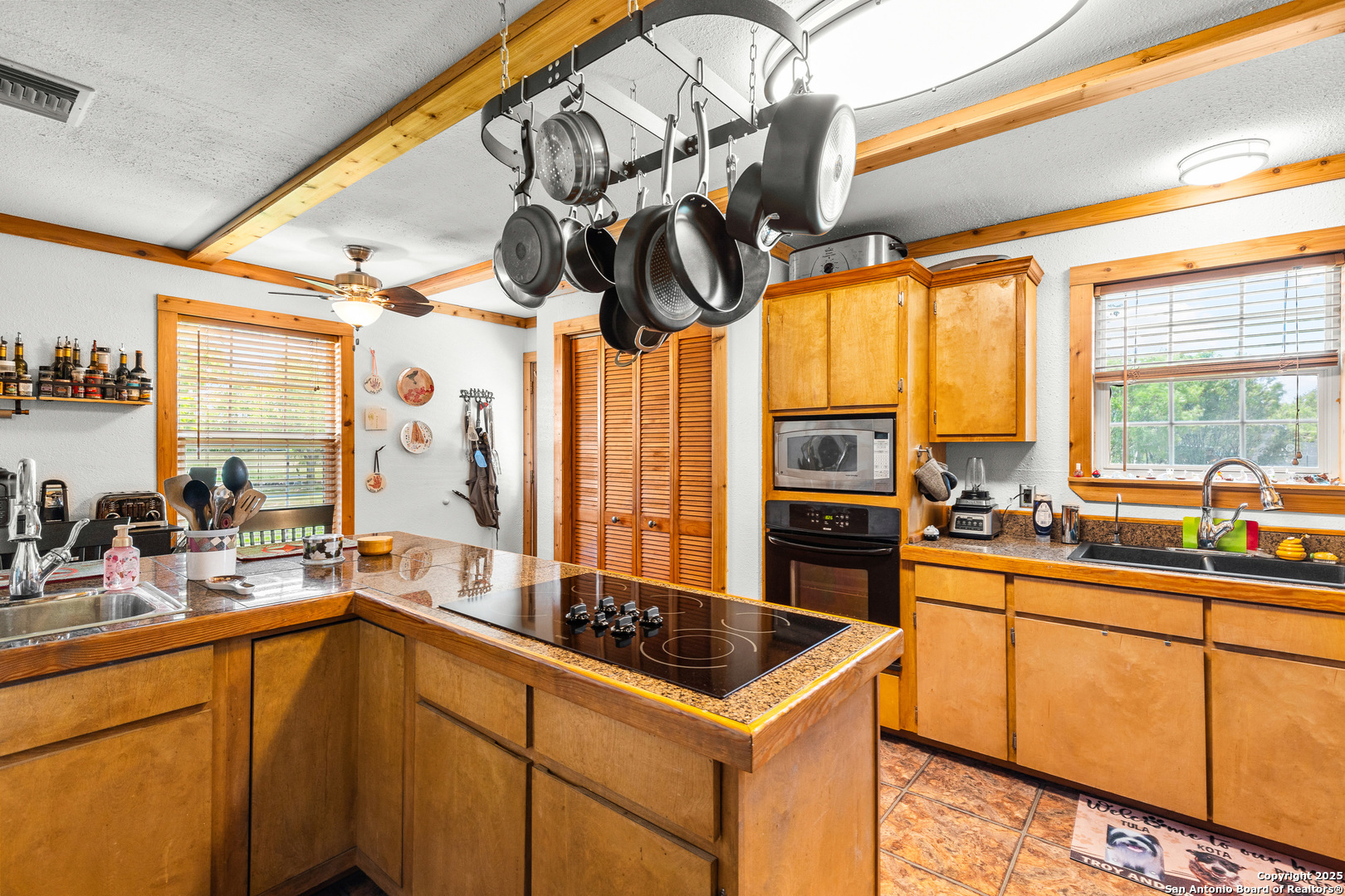 425 Old Pleasanton San Antonio TX 78264