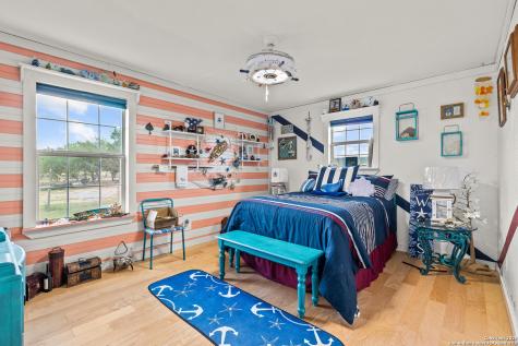 425 Old Pleasanton San Antonio TX 78264