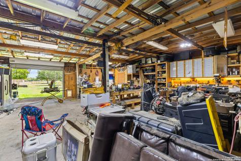 425 Old Pleasanton San Antonio TX 78264