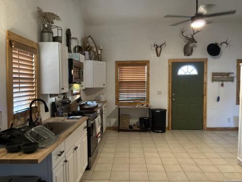 Gillett TX 78116