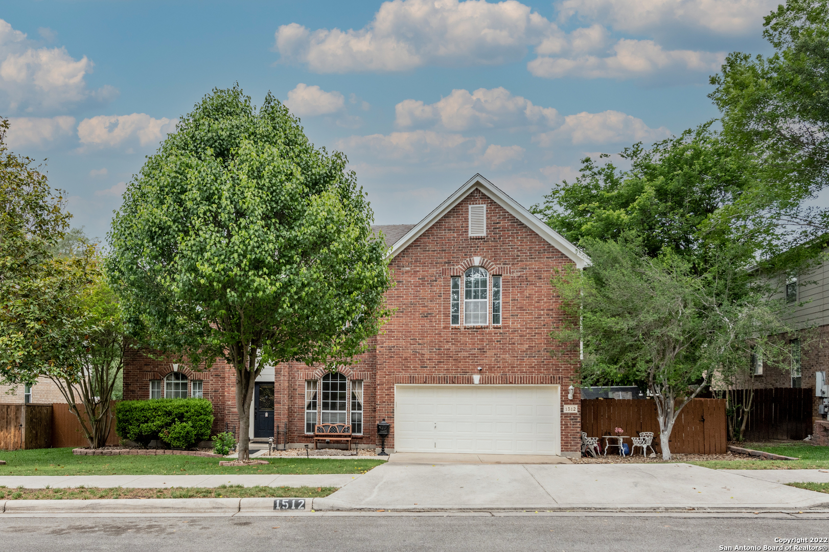 1512 Red Oak Cove Schertz TX 78154