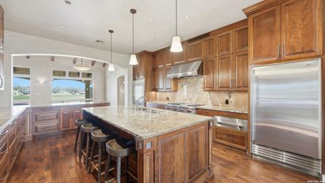 930 Lakeview Mcqueeney TX 78123