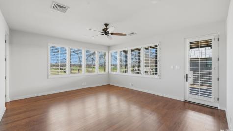 930 Lakeview Mcqueeney TX 78123