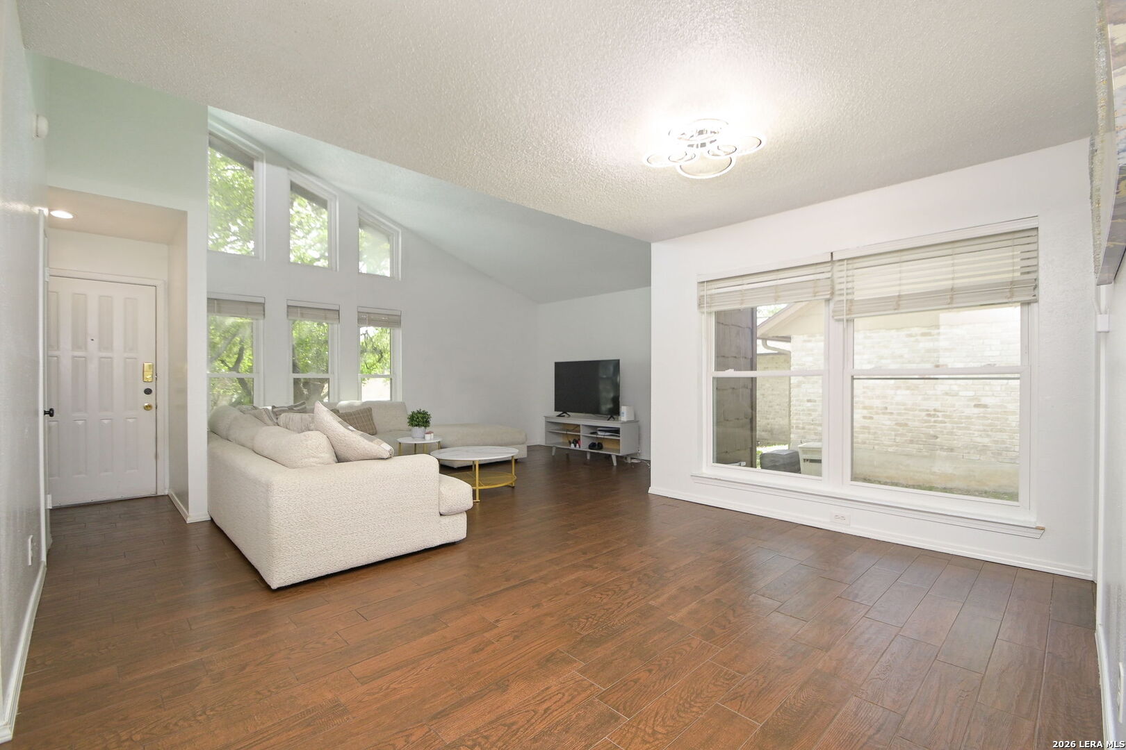 1911 Hillingway Street San Antonio TX 78248