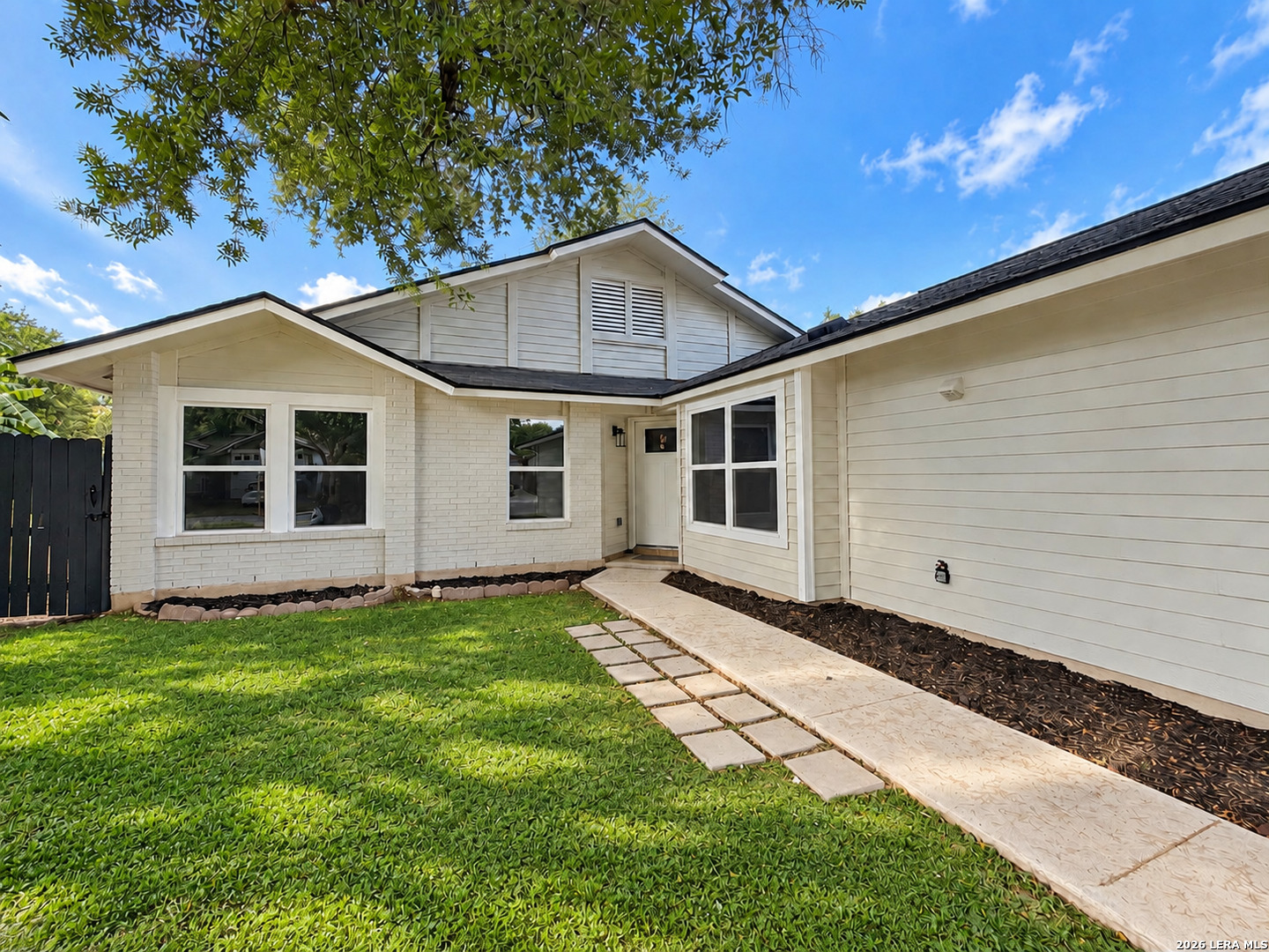 9827 Autumn Silver San Antonio TX 78254